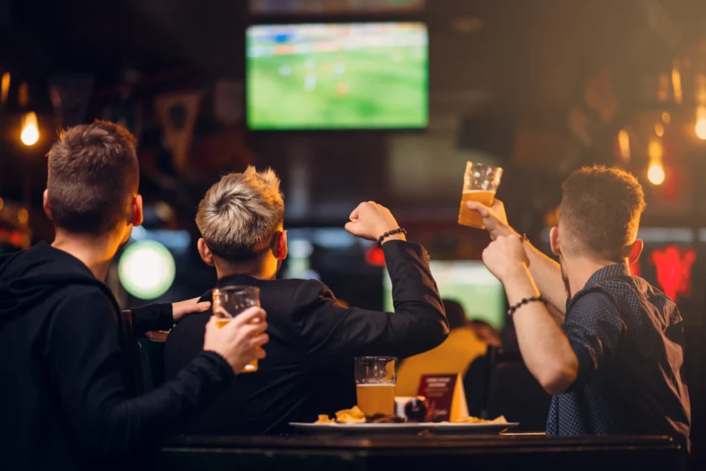 7 Top Bar Ideas for Your Business